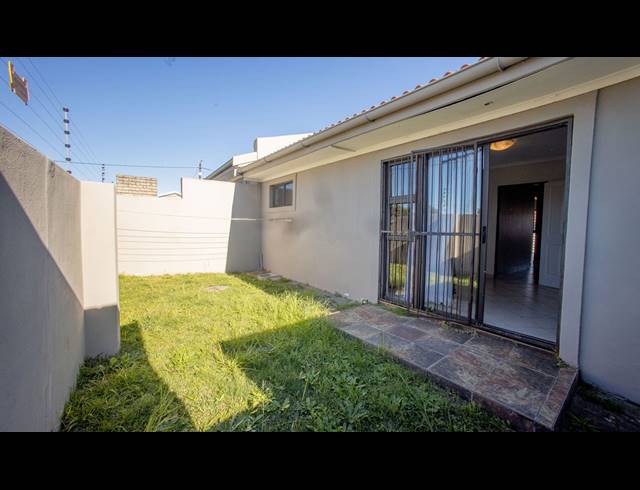 3 BEDROOM HOUSE FOR SALE IN GREENFIELDS